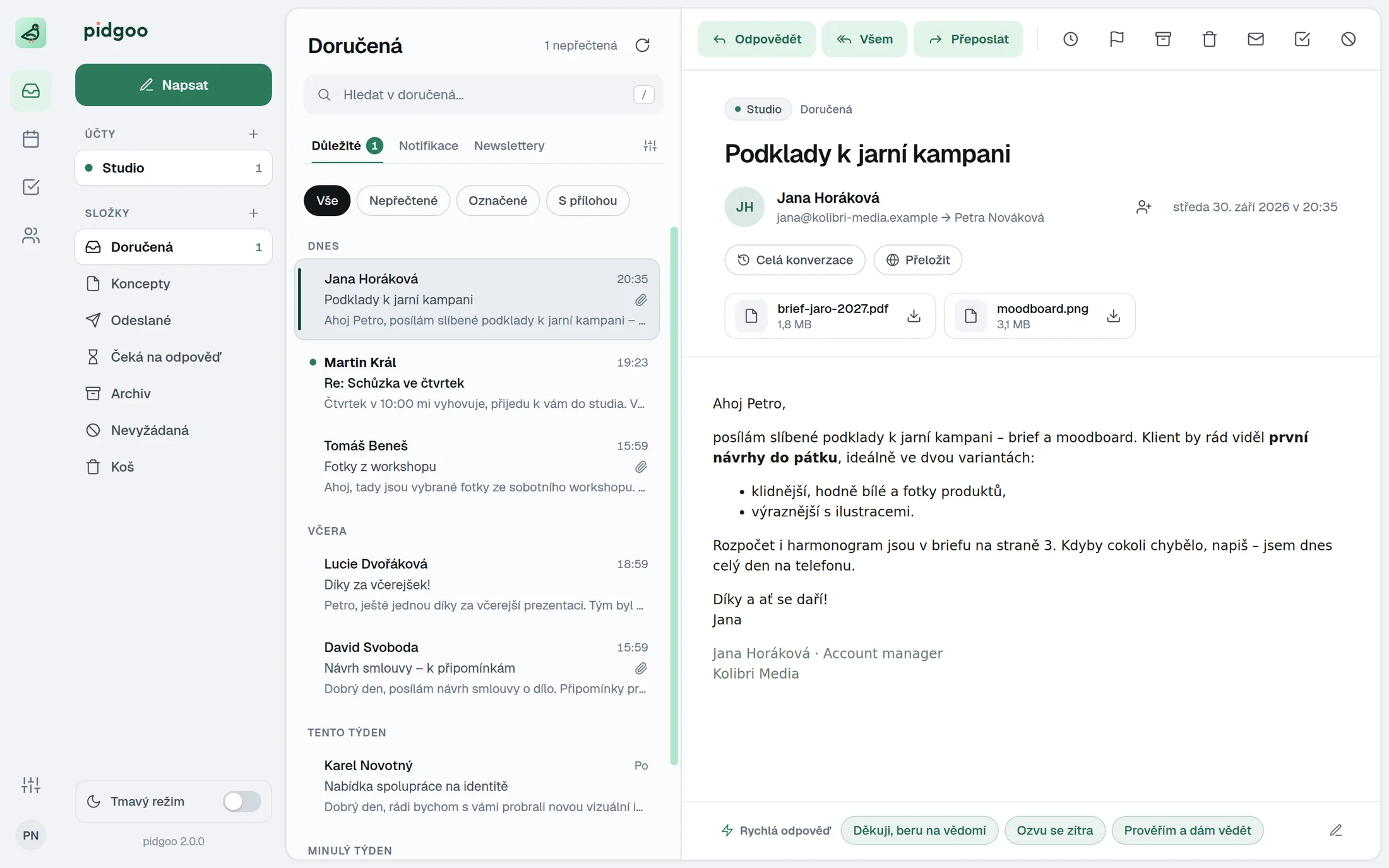 pidgoo – doručená pošta rozdělená na Důležité, Notifikace a Newslettery, vpravo otevřený e-mail s přílohami a rychlými odpověďmi